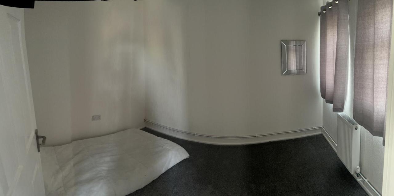 Апартаменти Excellent 3Bed Flat Фолкстон Екстер'єр фото
