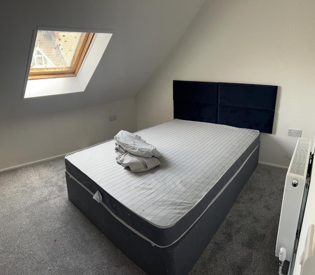 Апартаменти Excellent 3Bed Flat Фолкстон Екстер'єр фото